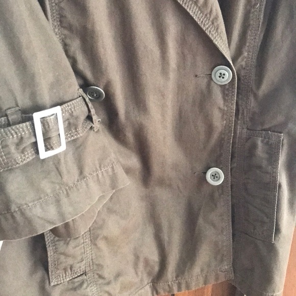 Jacket - Picture 3 of 3